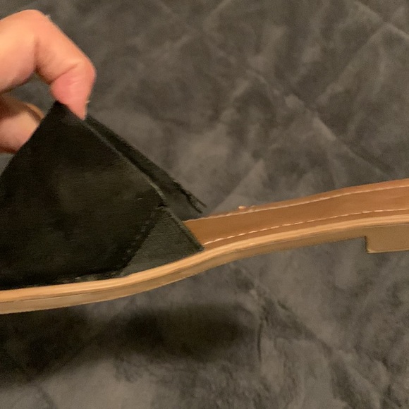 GAP flat faux-suede slide sandal - Picture 4 of 7